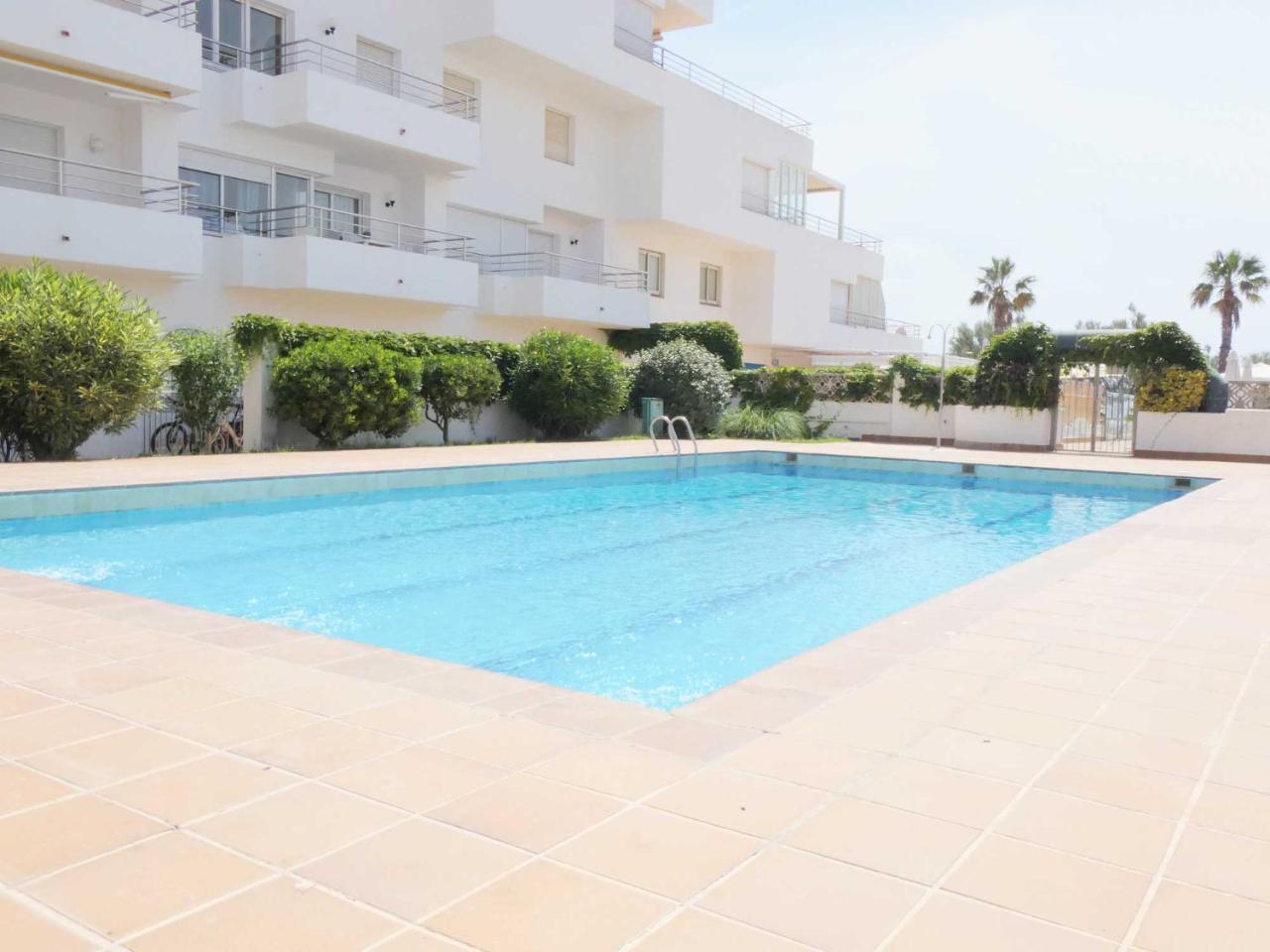 Mare Nostrum 131 Roses Bagian luar foto
